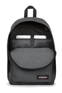Eastpak Out Of Offıce Black Denım Vfe Ek76777H Kadın Sırt Çantası