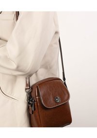 Jzcat Hakiki Deri Dana Derisi Moda Retro Kadın Omuz Çantası Yeşil