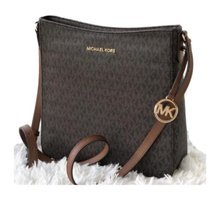 Michael Kors Jet Set Travel Büyük Kadın Omuz Çantası Kahverengi