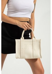 Valu Accessorize Tote Fermuarlı Kadın Omuz Çantası Krem