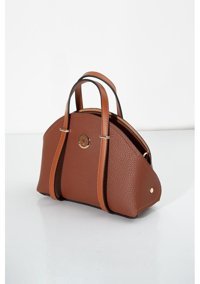 Armine Çanta Trend Armne Trend Fermuarlı Ve Askı Detaylı 23Ac024 Kadın Omuz Çantası Taba