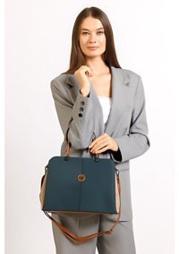 Th Bags ThYk14205 Std Kadın Omuz Çantası Çok Renkli