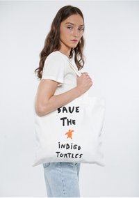 Save The Indigo Turtles Kadın Omuz Çantası Beyaz