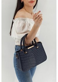 Çlk Accessories Kapitone Kadın Omuz Çantası Lacivert