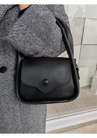 Cirphicollection Düğmeli Kadın Omuz Çantası Siyah