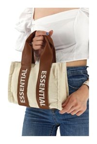Çlk Accessories Kanvas Kumaş Yazı Baskıl ElVe Krem Kadın Omuz Çantası Krem
