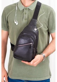 Newish Polo Kulaklık Çıkışlı Pu Deri Kadın Omuz Çantası Siyah