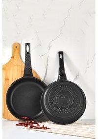Amboss Döküm 18 cm 2 Parça Tava