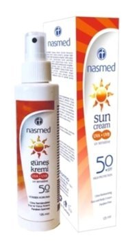 Nasmed 50 Faktör Tüm Ciltler İçin Leke Karşıtı Nemlendirici Yağsız Suya Dayanıklı Yüz ve Vücut Güneş Kremi 125 ml