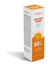 Momnishco 50 Faktör Tüm Ciltler İçin Nemlendirici Suya Dayanıklı Yüz Güneş Kremi 50 ml