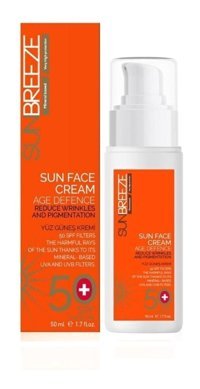 Sun Breeze 50 Faktör Tüm Ciltler İçin Nemlendirici Yaşlanma Karşıtı Suya Dayanıklı Yüz Güneş Kremi 50 ml