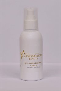 Ceyda Yildiz Beauty Sun 50 Faktör Tüm Ciltler İçin Leke Karşıtı Nemlendirici Yağsız Suya Dayanıklı Yüz ve Vücut Güneş Kremi 50 ml