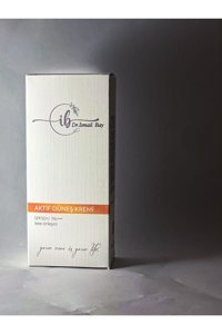 Dr İsmail Bay 50 Faktör Tüm Ciltler İçin Leke Karşıtı Nemlendirici Yağsız Suya Dayanıklı Yüz ve Vücut Güneş Kremi 50 ml