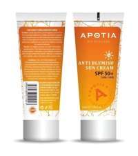Apoti̇a 50 Faktör Tüm Ciltler İçin Leke Karşıtı Nemlendirici Suya Dayanıklı Yüz Güneş Kremi 100 ml