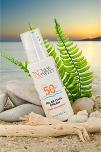 New Tweet 50 Faktör Tüm Ciltler İçin Nemlendirici Suya Dayanıklı Yüz Güneş Kremi 100 ml