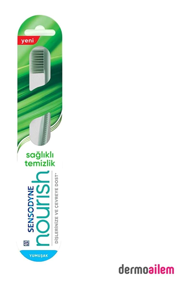 Sensodyne Nourish Yumuşak Manuel Diş Fırçası Yeşil