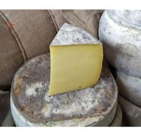 Erzurum Yöresel Süt Ürünleri Erzurum Eski Kaşar İnek Peyniri 1 kg