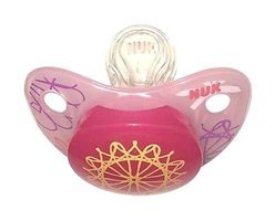 Nuk Special 0-6 Ay Delikli Ortodontik Damaklı Silikon Emzik Pembe