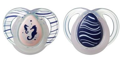 Tommee Tippee 0-12 Ay Fosforlu Delikli Ortodontik Silikon 2'li Emzik Lila
