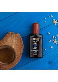 Love Sun 30 Faktör Güneş Yağı 220 ml