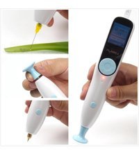 Plamax 400 mAH Tüm Ciltler İçin Tek Başlıklı Pilli Titreşimli Yüz Temizleme Cihazı Beyaz