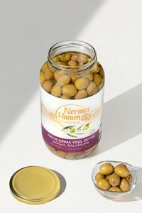 Nermin Hanım Zeytinliği Trilye Kırma Tuzlu Salamura Yeşil Zeytin Kavanoz 1.5 kg