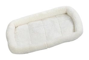 Magideal Suntek Yıkanabilir 46 x 32 cm Sepet Kedi Yatağı Beyaz