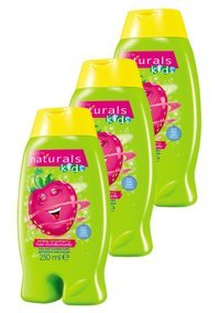 Avon Natural Kids Göz Yakmayan Tüm Ciltler İçin Çilekli Bebek Şampuanı 3x250 ml