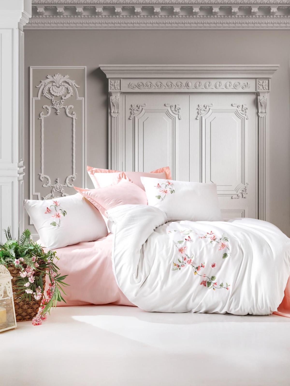 Cotton Box Pamuk Dört Mevsim 200 x 220 cm Çift Kişilik Çarşaflı Dantelli Nevresim Takımı Pudra Pembesi