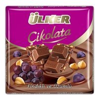 Ülker Kare Fındıklı Üzümlü Sütlü Çikolata 65 gr 6 Adet