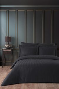 Varol Pamuklu 4 Mevsim 200 x 220 cm Çarşaflı Desenli Çift Kişilik Nevresim Takımı Siyah