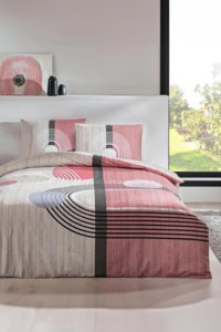 Taç Genç Modası Pamuklu 4 Mevsim 200 x 220 cm Çarşaflı Desenli Çift Kişilik Nevresim Takımı Pembe