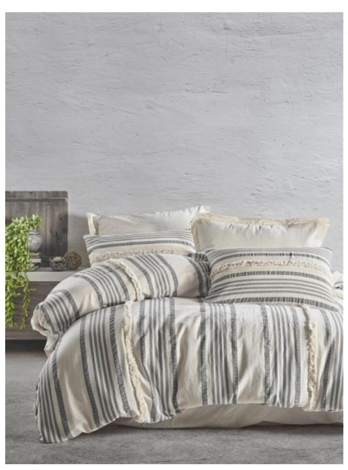 Şaheser Nidus Pamuklu 4 Mevsim 200 x 220 cm Çarşaflı Desenli Çift Kişilik Nevresim Takımı Gri