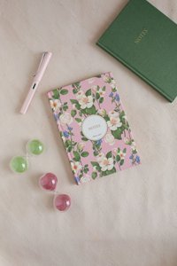 Hiddenpaperco Çiçek A5 Çizgisiz Orta Boy Pembe Not Defteri