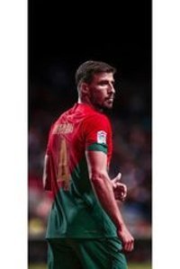 Genel Markalar A4 60 Yaprak Kareli Telli Sert Kapak 1 Adet Ruben Dias Okul Defteri