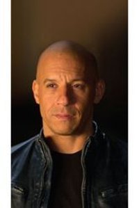 Animeandyourworld Vin Diesel A4 60 Yaprak Çizgisiz Telli Sert Kapak 1 Adet Vin Diesel Okul Defteri