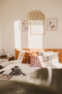 Trend Tekli Bej Sarkıt Modern Çelik Salon-Oturma Odası Avize