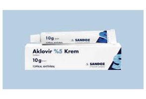 Aklovir Yetişkin Dudak Nemlendirici Krem 10 gr