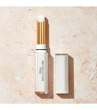 Revolution Protect Yetişkin Dudak Nemlendirici Balm