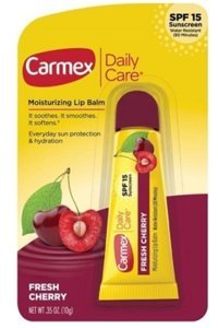 Carmex Vişneli Yetişkin Dudak Nemlendirici Krem 10 gr