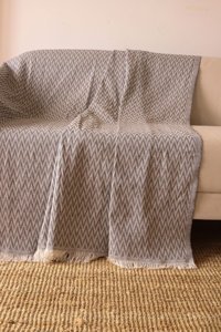Koza Home Pamuklu Saçaklı Süngersiz Çizgili Antrasit Tekli Koltuk Örtüsü 175x210 cm