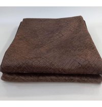 Karahanlı Polyester Süngerli Mermer Desenli Kahverengi Tekli Koltuk Örtüsü 90x170 cm