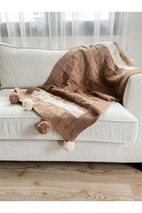 Macra Home Pamuklu Örgü Ponponlu Süngersiz Kareli Kahverengi Tekli Koltuk Örtüsü 162x78 cm