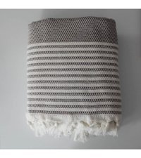 Uğur Home Pamuklu Polar Saçaklı Süngersiz Geometrik Desenli Kahverengi Tekli Koltuk Örtüsü 180x330 cm