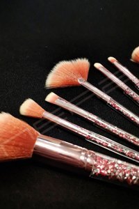 Nera Classy Kristal Saplı Pembe Özel Yüksek Kaliteli 7'li Allık Far Makyaj Fırçası Seti