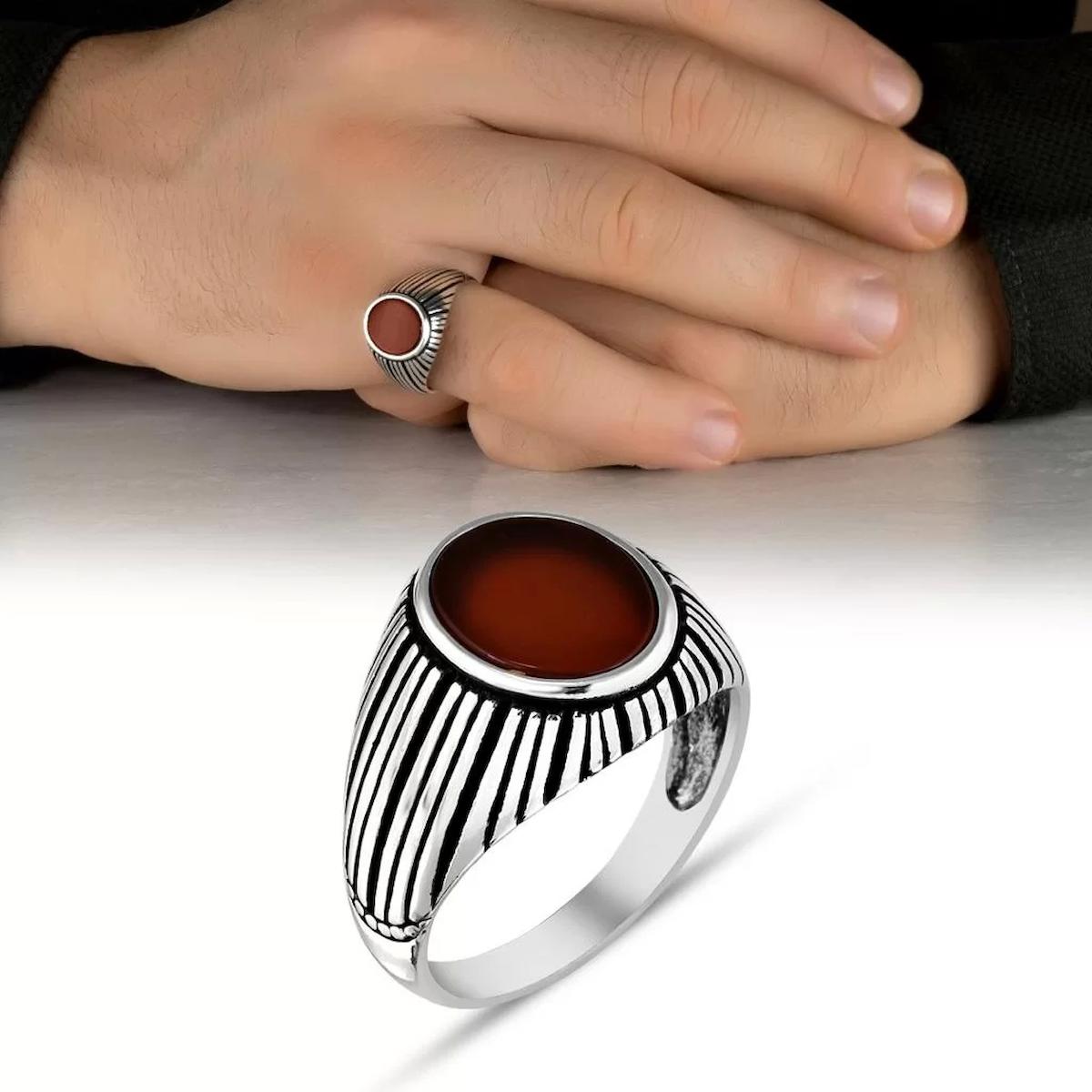 İpek Silver Kırmızı Akik Taşlı 925 Ayar Gümüş Yüzük