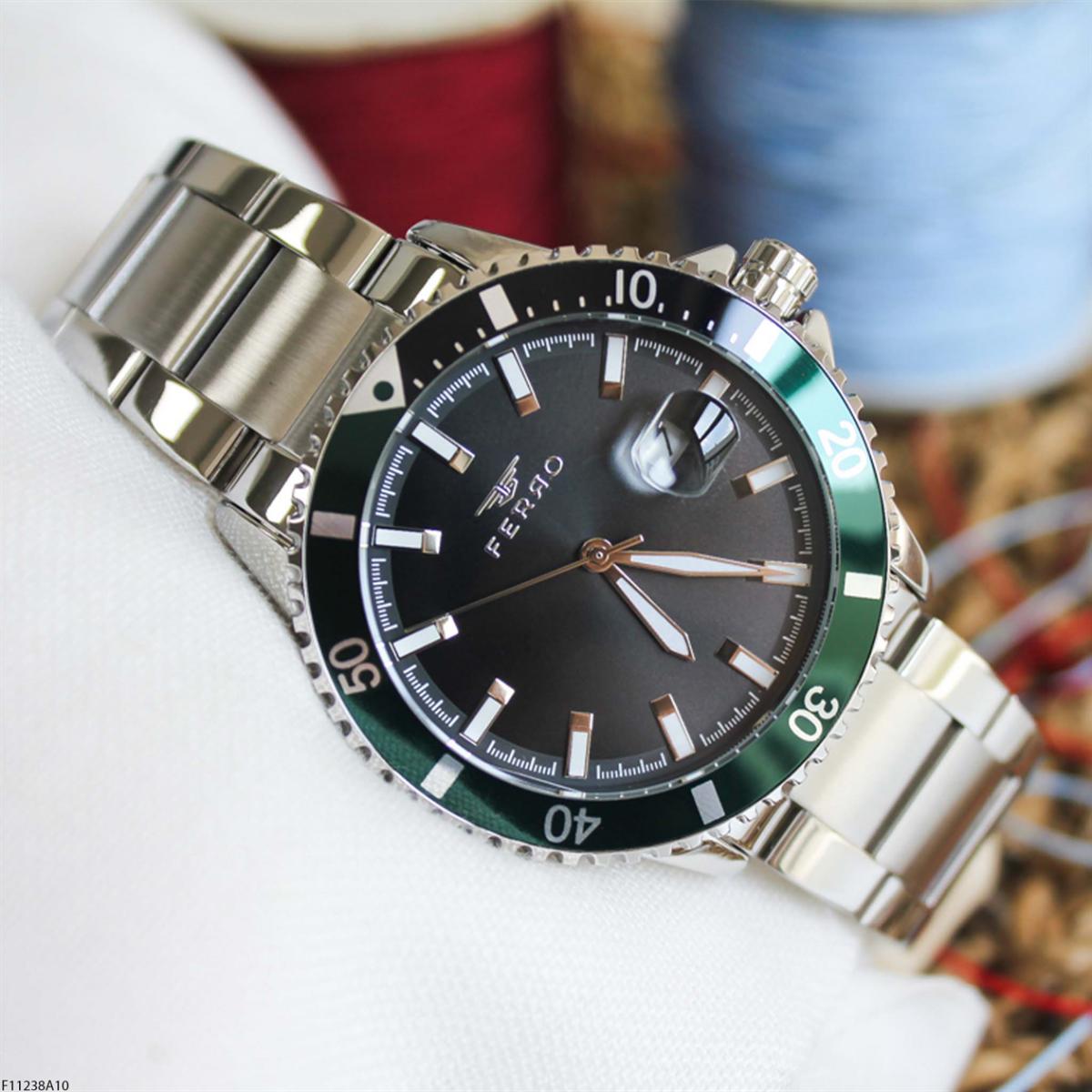 Ferro F11238A10 Takvimli 42 mm Çelik Kordon Analog Erkek Kol Saati