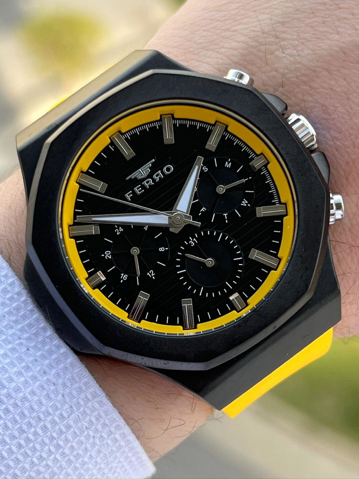 Ferro EF11348-ZN Su Geçirmez Takvimli 44 mm Sarı Silikon Kordon Analog Erkek Kol Saati