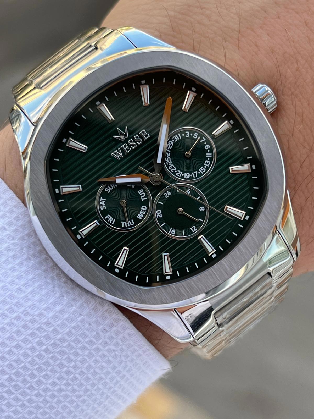 Wesse WWG402902S Pusulalı Takvimli 42 mm Çelik Kordon Analog Erkek Kol Saati