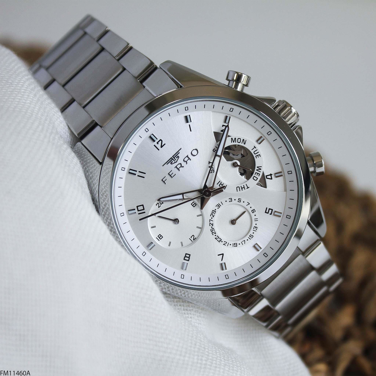 Ferro FM11460A Takvimli 43 mm Çelik Kordon Analog Erkek Kol Saati
